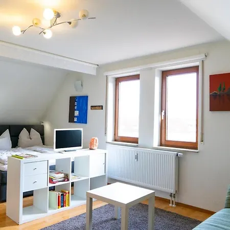 Stayin Near Stuttgart Apartment Steinenbronn